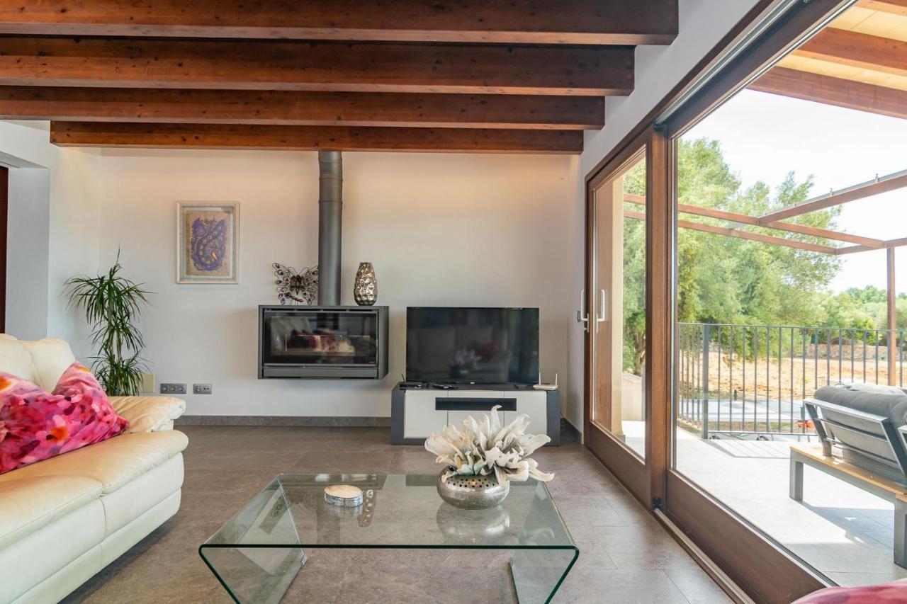 Maimo Nou Villa *